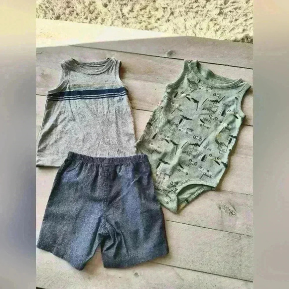Carter's Boys 3 Piece Surfer Shorts Set New Size 24 Months - Picture 1 of 5